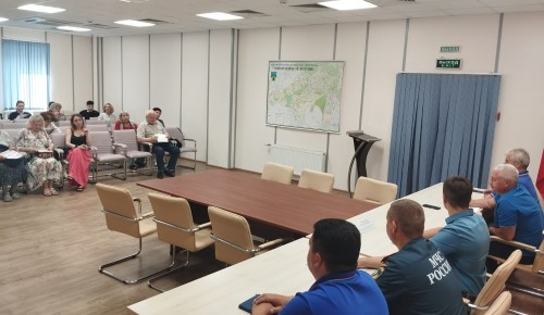 Сотрудники МЧС и ГОЧСиПБ провели обучение правилам пожарной безопасности для представителей общественных организаций