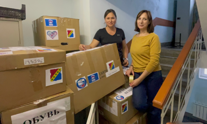 Во всех районах ЮЗАО работают пункты приема помощи участникам СВО и жителям новых регионов