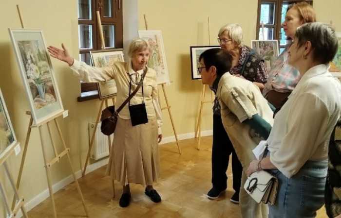 Выставка «Три грани вдохновения» открылась в усадьбе на Перекопской