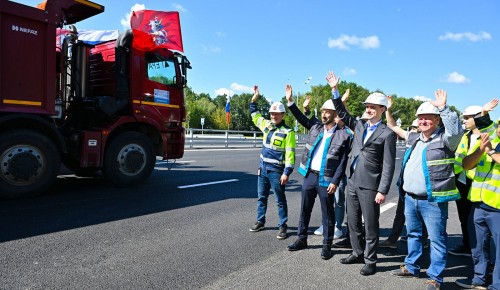 Собянин: Открыта новая дорога от улицы Эдварда Грига до улицы Поляны