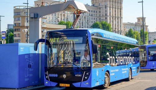 Новая зарядная станция для электробусов появилась у станции метро «Беляево»