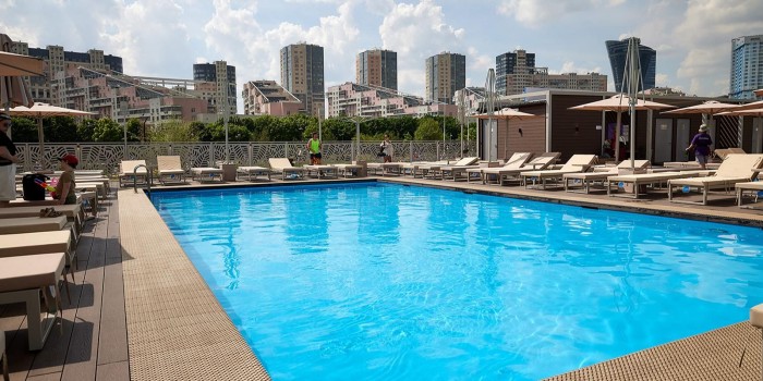 Бассейн под открытым небом в Теплом Стане включен в опрос на «Активном гражданине»