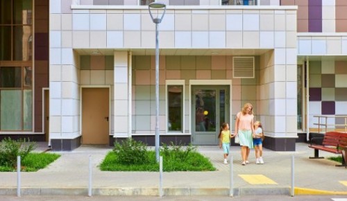 В ЮЗАО за 8 месяцев на кадастровый учет поставлено 9 МКД