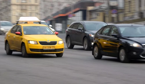 В ЮЗАО провели масштабные рейды против нелегальных перевозчиков