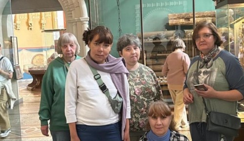 Жители филиала «Зюзино» соцдома «Обручевский» посетили Государственный исторический музей 
