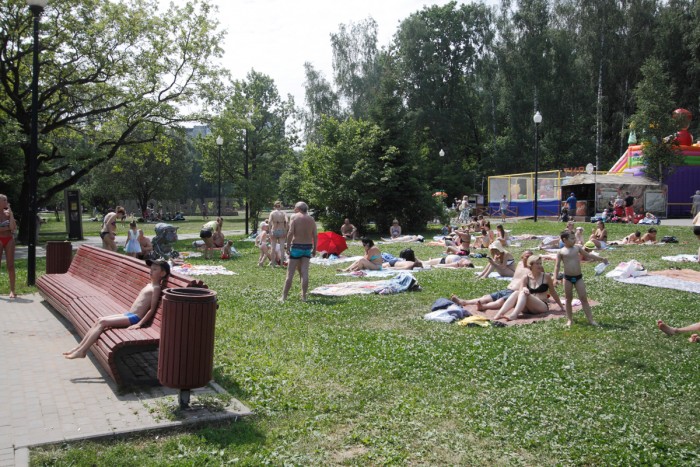 Отдых у воды станет лучше: пруды ЮЗАО приведут в порядок