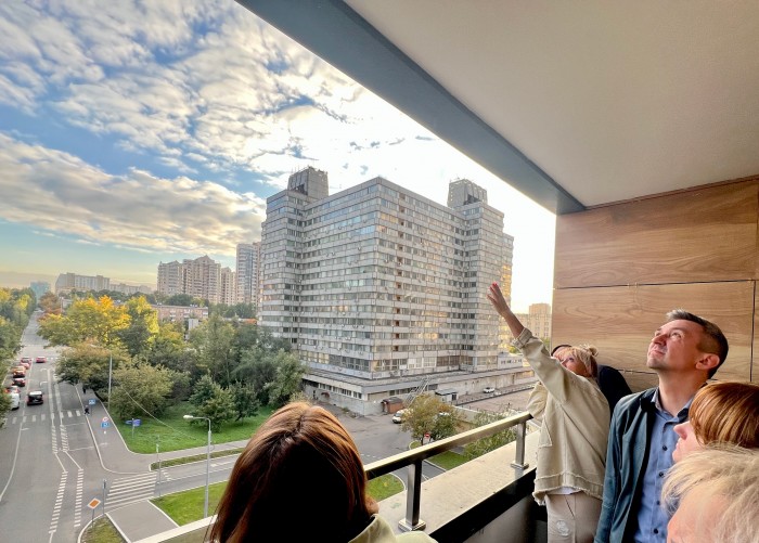 Глава управы Академического района проинспектировал благоустройство на Новочеремушкинской улице