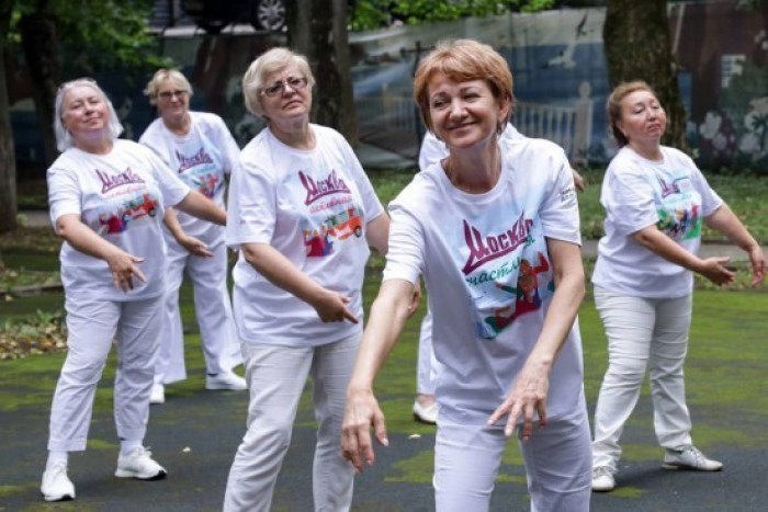 ЦМД «Котловка» приглашает пенсионеров на «Дискотеку под любимые песни»