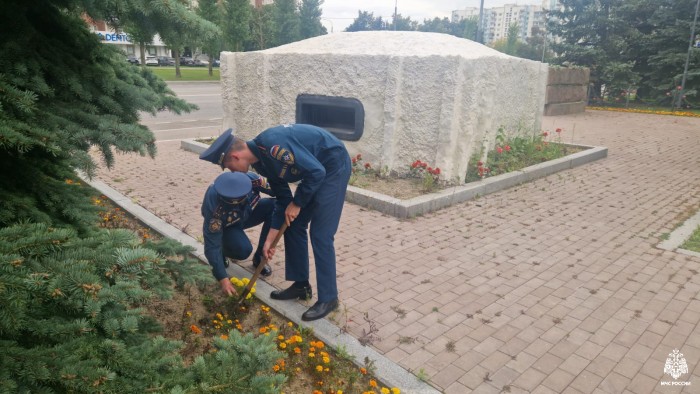 В честь 35-летия Чрезвычайного ведомства проводится акция «35 добрых дел»