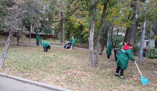 На Нагорной улице в Котловке прошел субботник