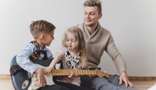 Семейные ансамбли из Котловки приглашают на конкурс «Музыкальная семья»