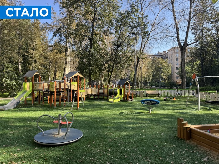 Завершено благоустройство 14-го квартала Ломоносовского района