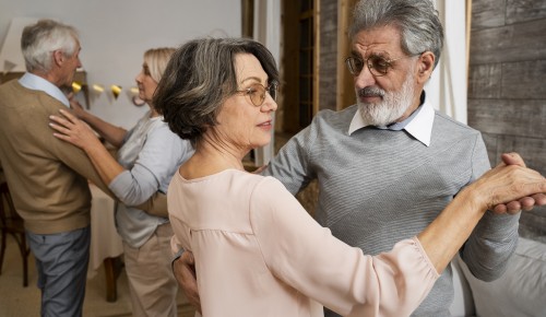 Центр московского долголетия «Зюзино» открыл набор на занятия танцами