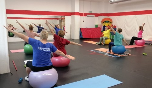 Центр «Атлант» организует спортивное мероприятие ко Дню пожилого человека в Ясеневе