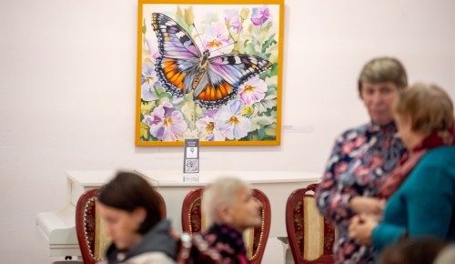 Связь поколений: в галерее Нагорная проходит выставка «Духовное. Душевное»