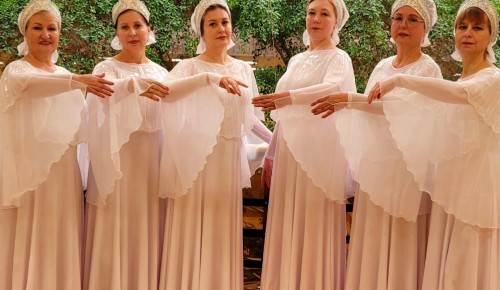 «Танцевальный калейдоскоп» из СП «Южное Бутово» центра «Атлант» выступил для военных