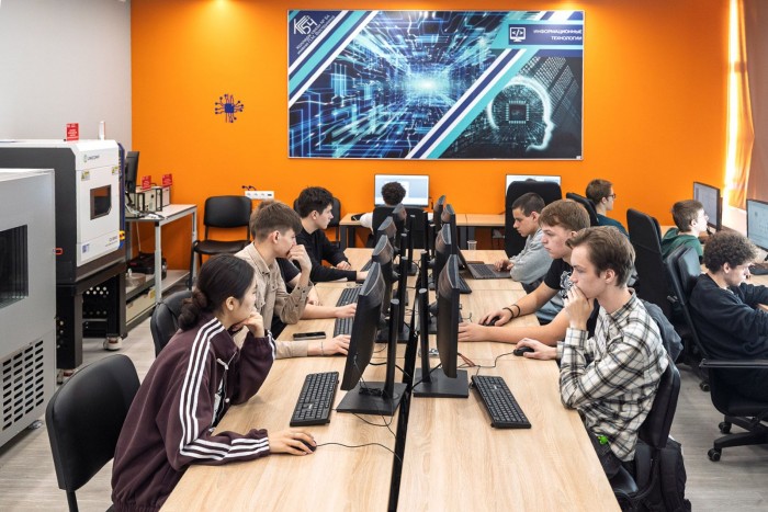 Собянин: Количество предприятий — партнеров колледжей Москвы превышает 3,8 тыс.