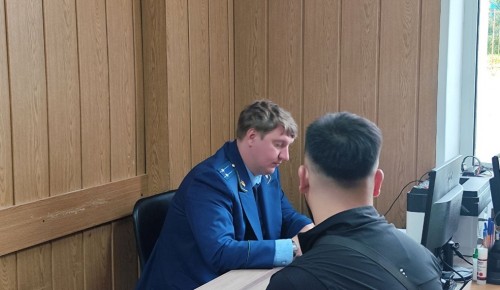 В ЮЗАО продолжается работа по организации выездных приемов на территории округа