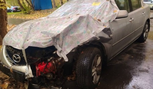 В Черемушках выявлен очередной брошенный автомобиль