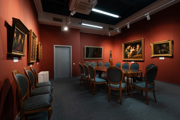 В музее на Введенского можно бесплатно увидеть подлинники Рембрандта и Айвазовского