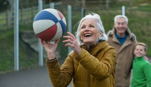В ЦМД «Котловка» открывается секция волейбола для участников «Московского долголетия»