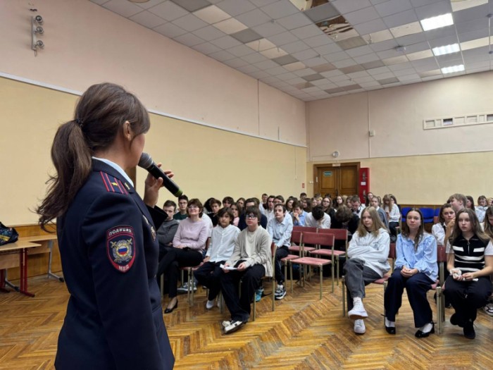 На юго-западе столицы продолжается профилактическая акция «Сообщи, где торгуют смертью»