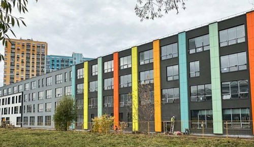 Собянин: Школа с ИТ-полигоном и робоклассом появится в Солнцеве в 2026 году