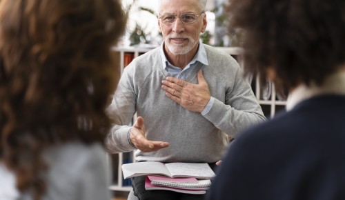 Новый психологический проект для старшего поколения стартует в ЦМД «Академический» и «Зюзино»