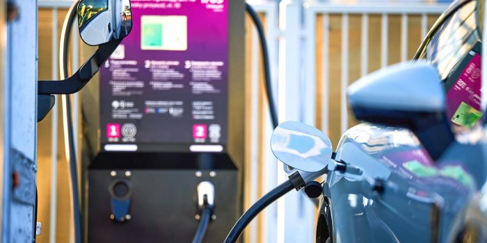 В ЮЗАО на ул. Обручева установят зарядную станцию для электрокаров