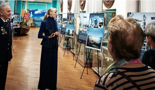 Во дворце «Севастополец» почтили память моряков затонувшего 70 лет назад линкора «Новороссийск»