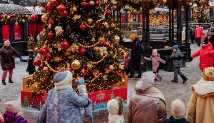 Жителям Северного Бутова предлагают поучаствовать в конкурсе новогодних игрушек