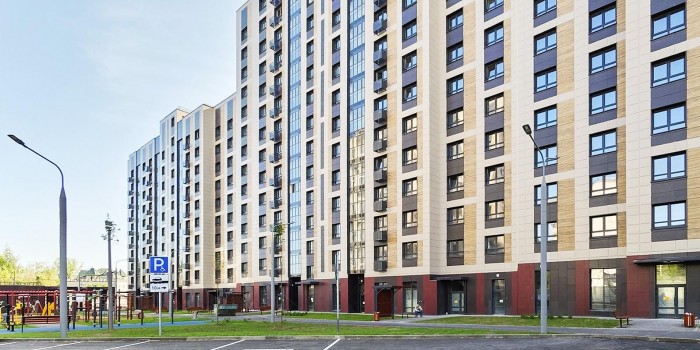 Около 120 семей переехали по реновации в новостройку в Чечерском проезде