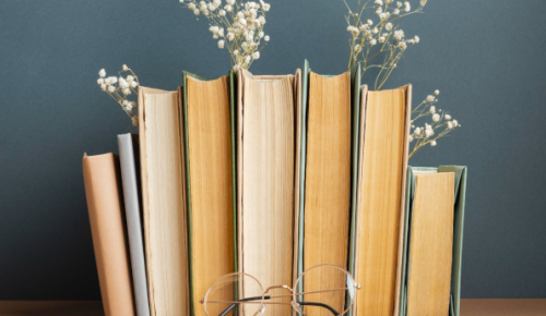 В библиотеке №181 состоялся круглый стол, посвящённый творчеству Владимира Маяковского