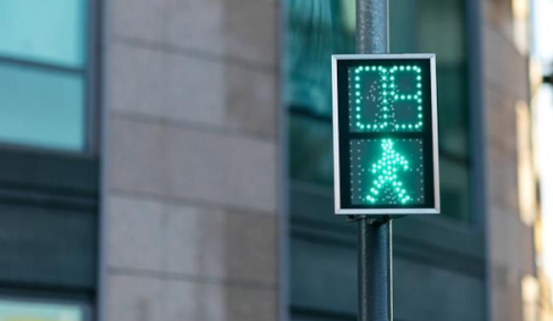 Светофор на ул. Воронцовские Пруды перейдёт на зимний режим работы