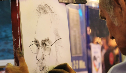 В центре «Атлант» открыт набор «долголетов» Северного Бутова на занятия по рисованию