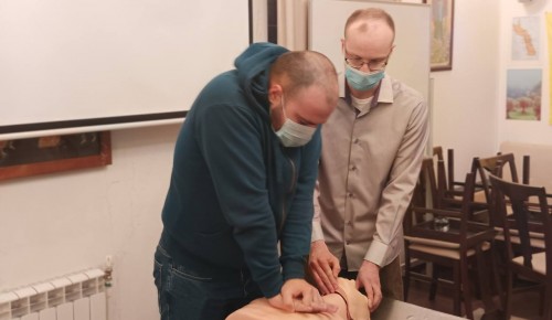 Встреча с медиком по первой помощи прошла в храме Всех преподобных отцев Киево-Печерских