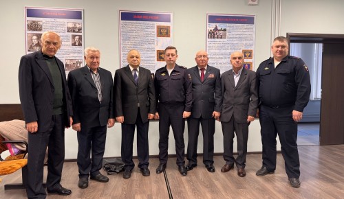 В ОМВД России по Обручевскому району поздравили ветеранов с наступающим Днем сотрудника органов внутренних дел