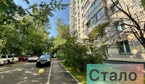 Двор на ул. Обручева преобразился после благоустройства