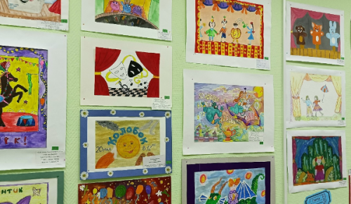 В СП «Обручевский» центра «Атлант» открылась выставка «Я рисую мир театра»