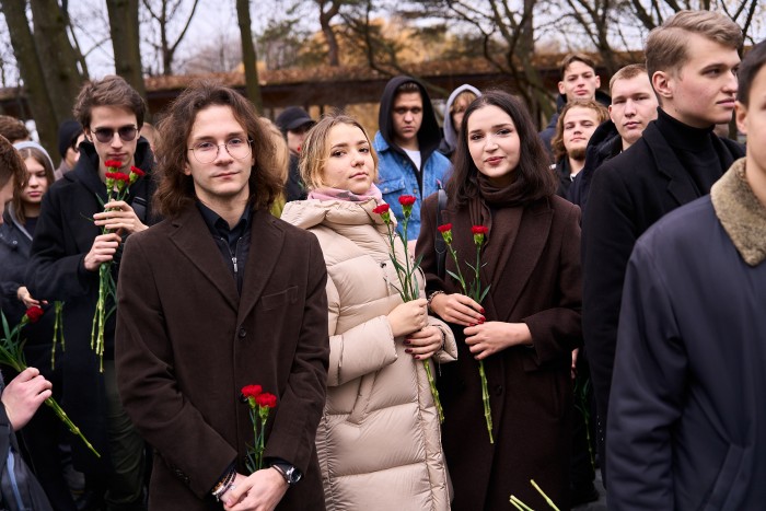 В Москве более 280 тысяч человек познакомились с экспозициями выставки «Истории ратных династий»