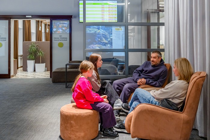 Тепло, радость и энергия: как столичные НКО помогают ветеранам СВО и их семьям