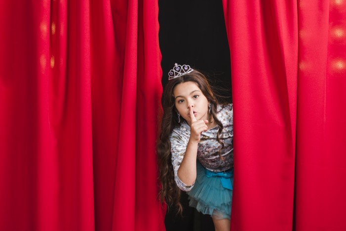 В библиотеке №178 покажут спектакль «Серебряное копытце»