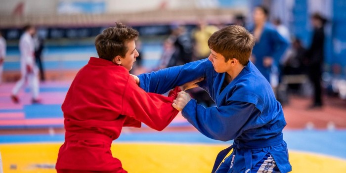Воспитание чемпионов: как в Москве развивают самбо