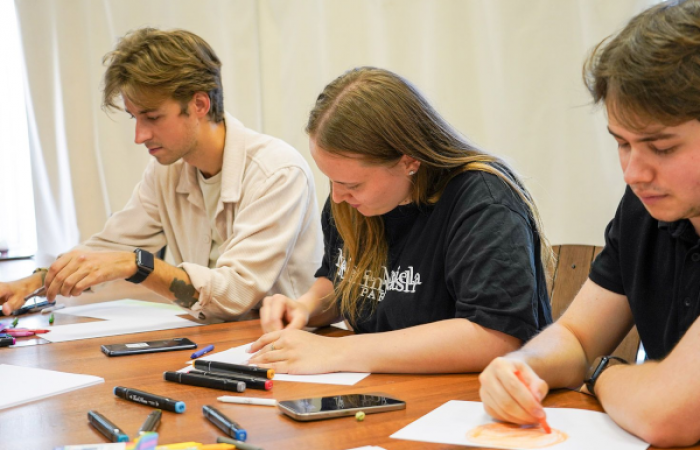 В СП «Северное Бутово» центра «Атлант» в декабре стартует курс по рельефной живописи