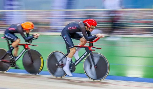 Велотрек, фигурное катание и рок-н-ролл: москвичей приглашают на спортивные выходные