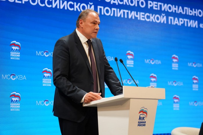 Пётр Толстой: «Единая Россия» продолжит гуманитарную миссию в 2026 году