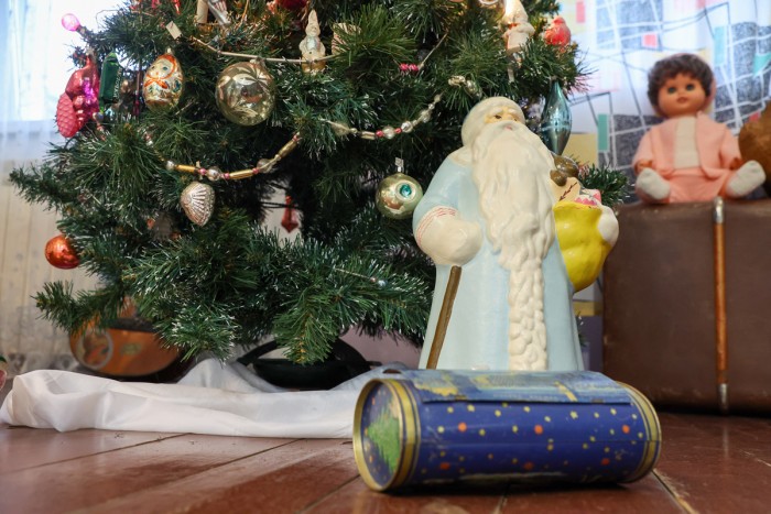 Классика советского подарка: что писали дети XX века в письмах к Деду Морозу