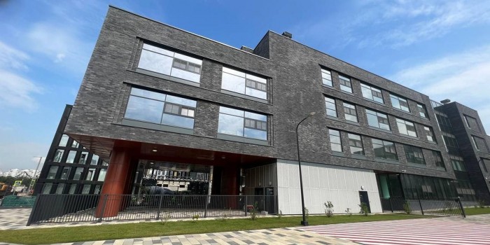 Новая школа и детский сад открыты в районе Раменки — Мэр Москвы