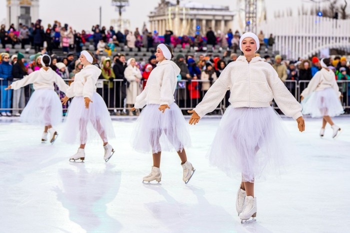 Ледовые шоу, спектакли, мастер-классы: каким будет зимний сезон на ВДНХ