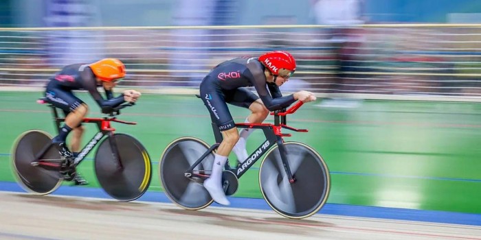 Велотрек, фигурное катание и рок-н-ролл: москвичей приглашают на спортивные выходные